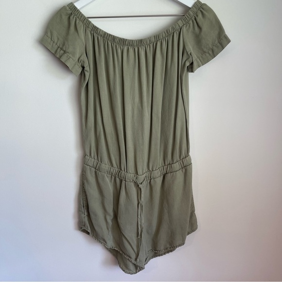 Cloth & Stone Bella Dahl olive green off the shoulder tencel romper size small - Picture 1 of 7